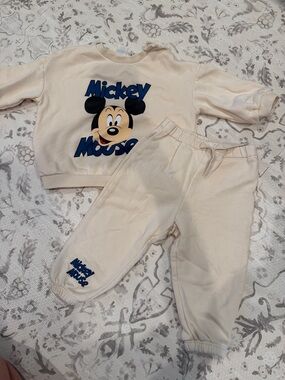 Mickey Mouse Cream Sweatshirt & Jogger Set - Blue Logo